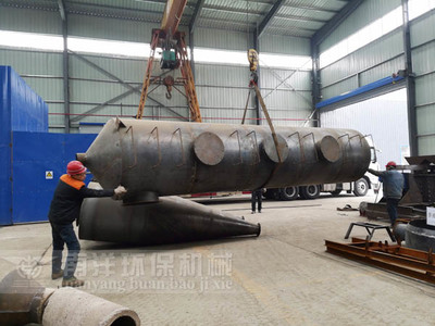 客戶定制的大型污泥烘干機成套設備發(fā)貨