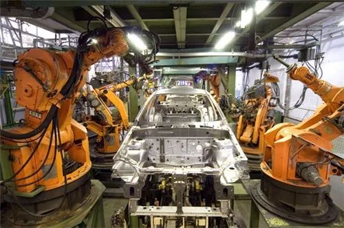天津16個重點產業三年行動方案編制完成 首批13個方案由市工信委發布